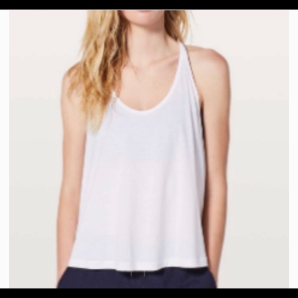Lulu 🍋 Love me Knot Tank in White. NWT.